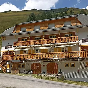 *** Hotel La Sapiniere France