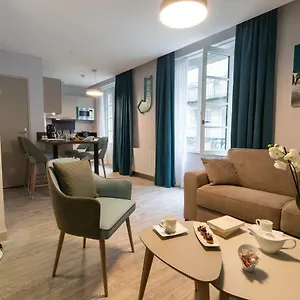  Aparthotel Des Marins France